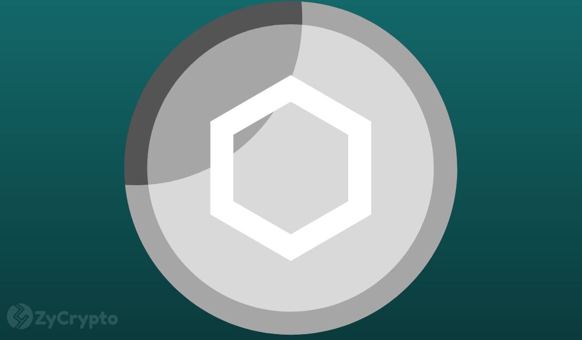 Chainlink Large Wallets Hit 16-Week High as LINK ETFs Nears $100 Million in Net Assets